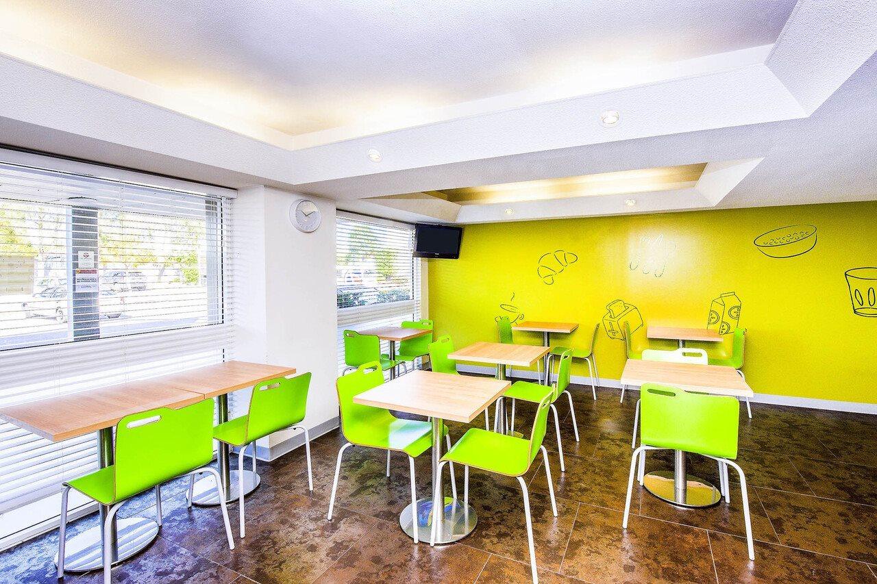Ibis Budget Canberra Bagian luar foto