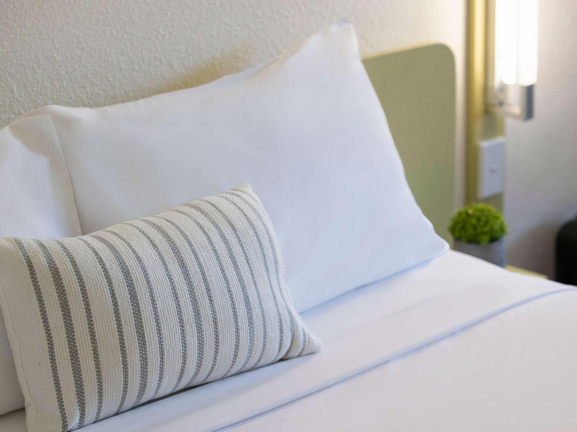 Ibis Budget Canberra Bagian luar foto