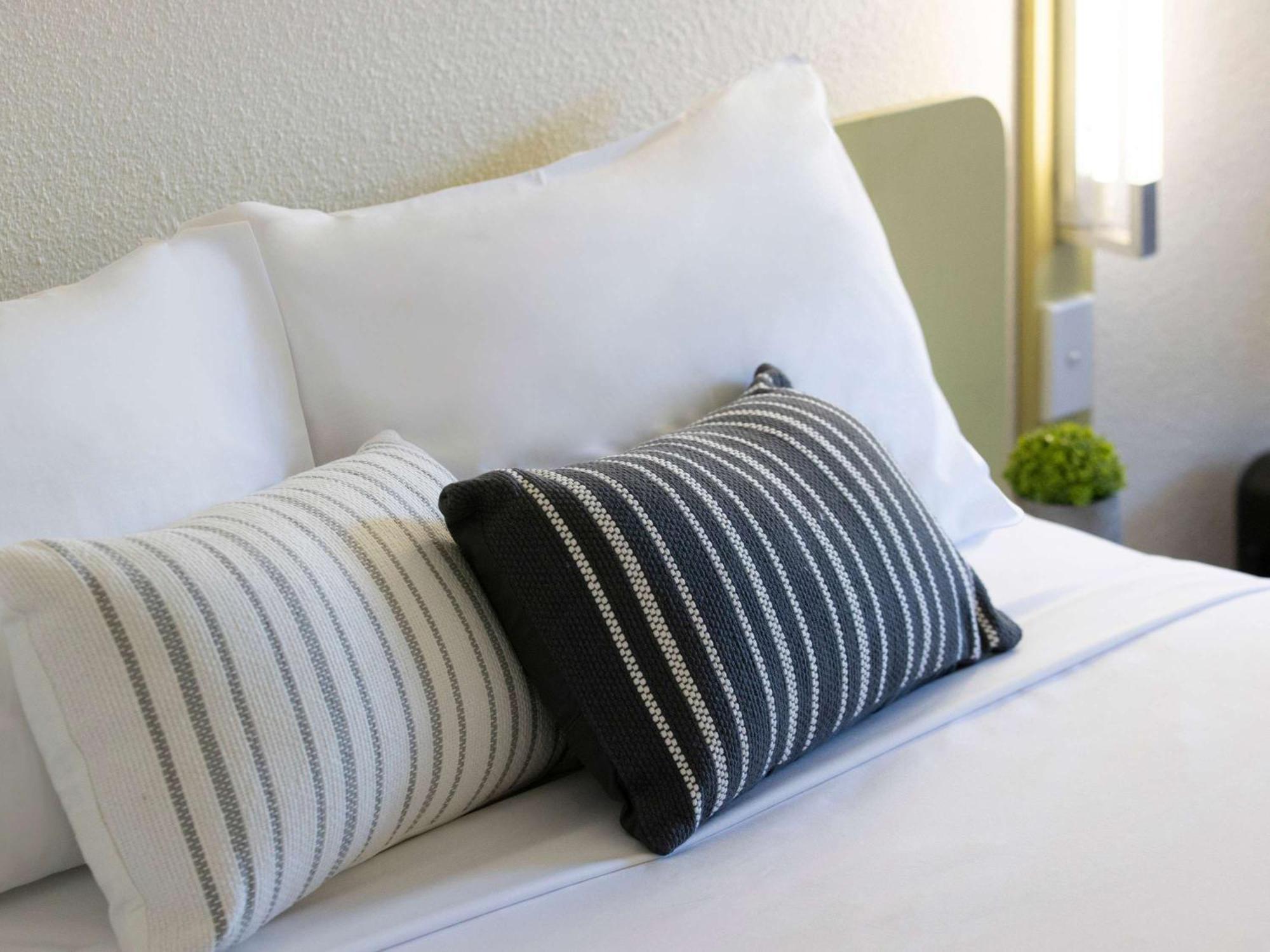 Ibis Budget Canberra Bagian luar foto