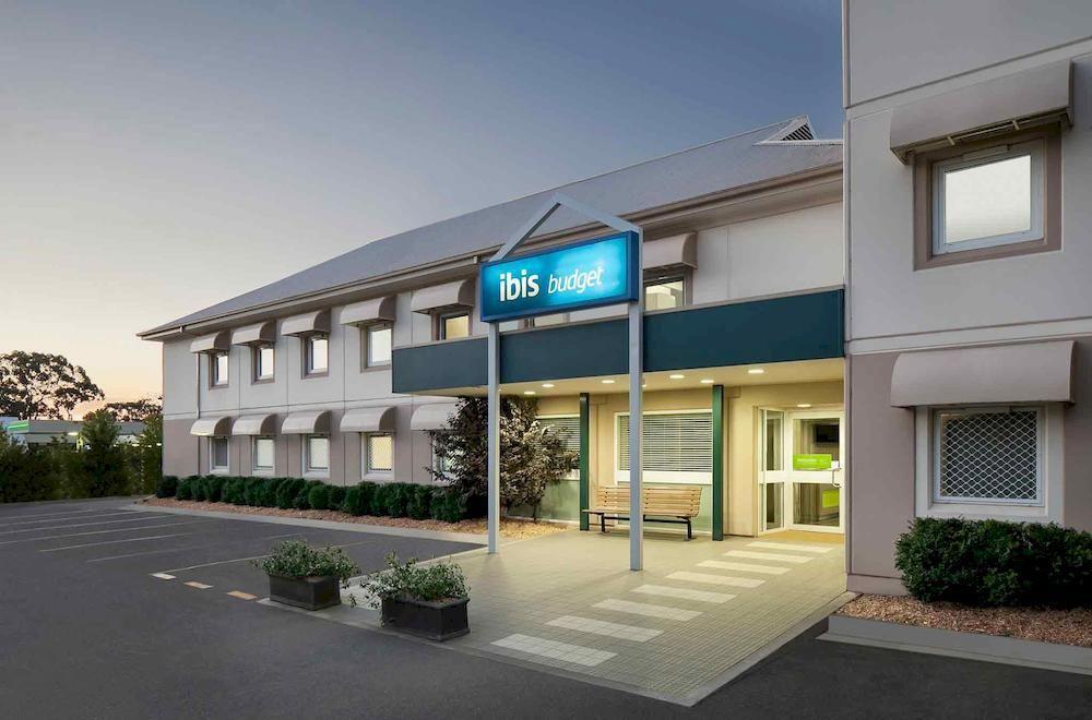 Ibis Budget Canberra Bagian luar foto