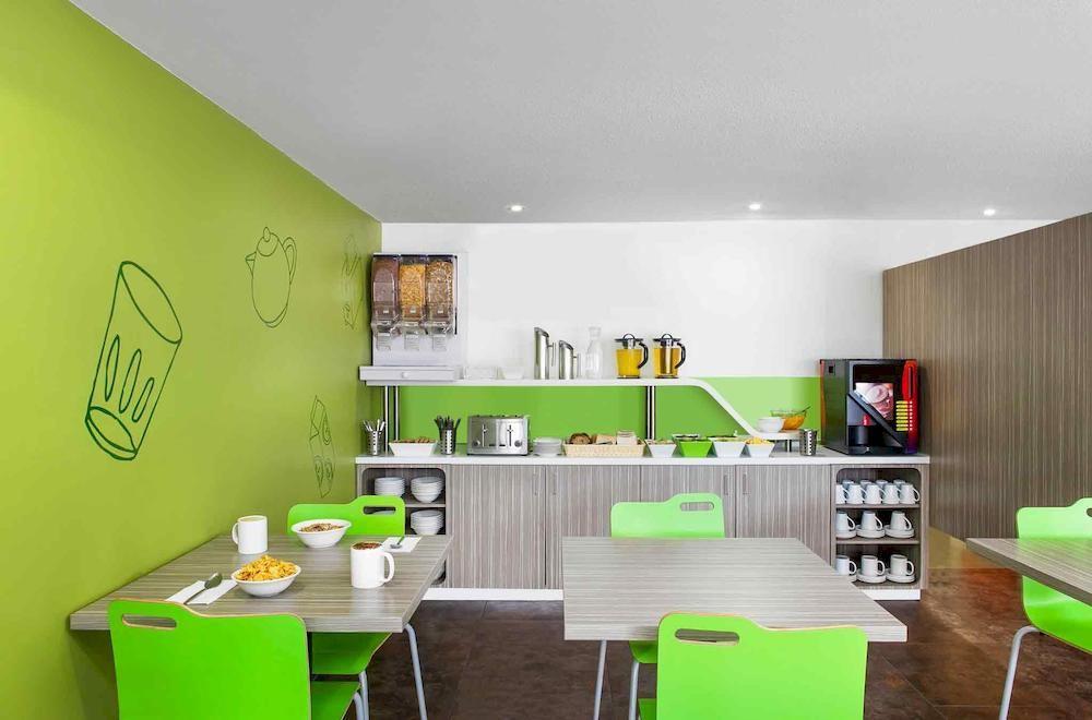 Ibis Budget Canberra Bagian luar foto