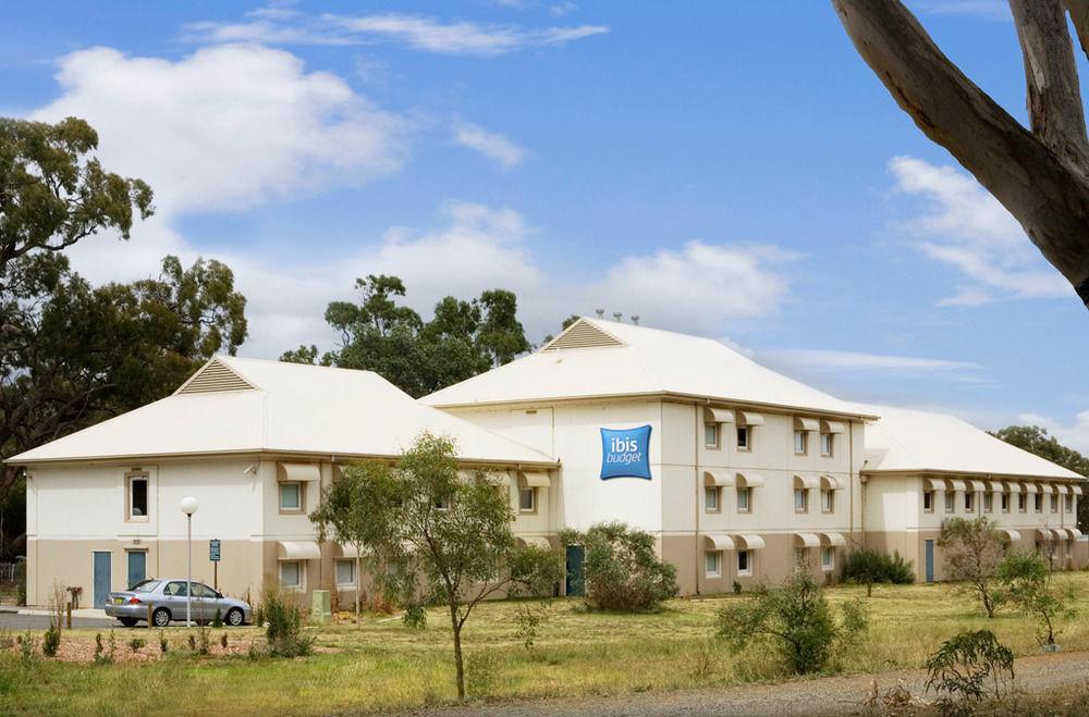 Ibis Budget Canberra Bagian luar foto