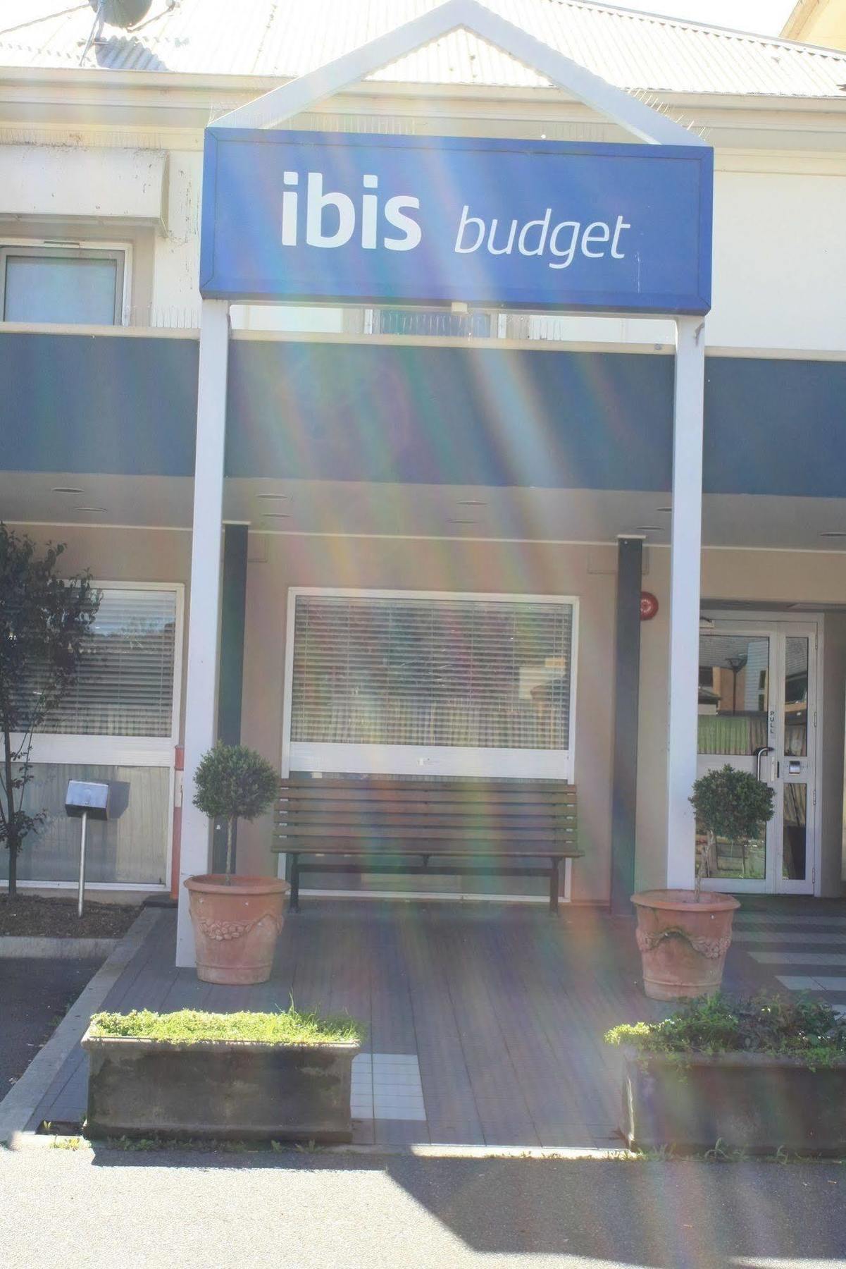 Ibis Budget Canberra Bagian luar foto